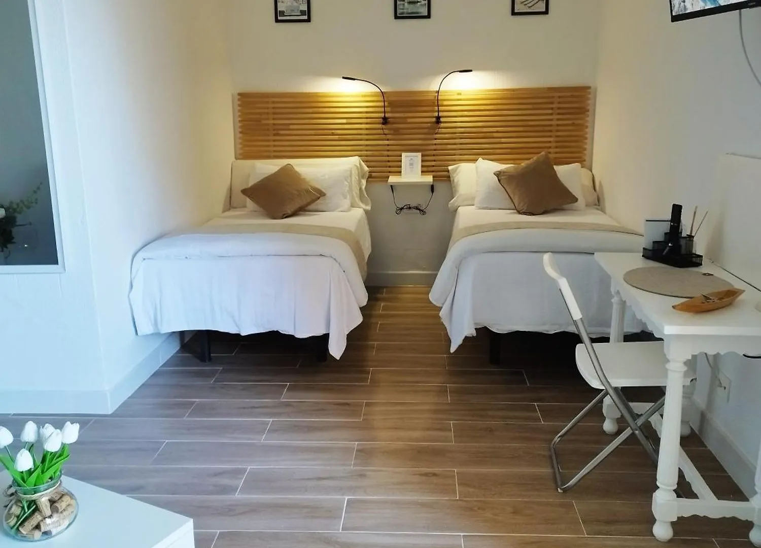 Amazing Front Sea View Studio. Marbella Centre Apartman